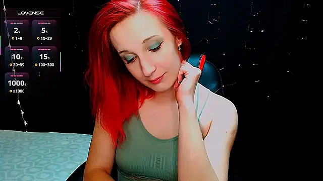 Snapshot of AgathaNoxe chatting on March 6, 12:32 am AgathaNoxe online show from March 6, 12:32 am
