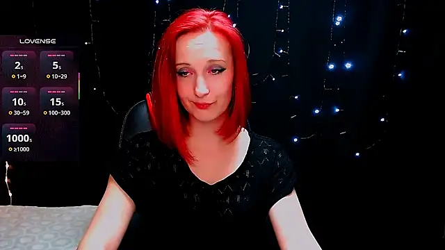 Snapshot of AgathaNoxe chatting on February 25, 8:53 pm AgathaNoxe online show from February 25, 8:53 pm