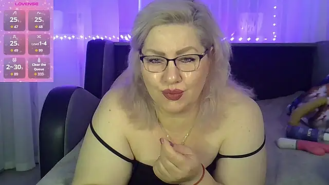 AngelinaGlam online show from December 1, 11:33 am