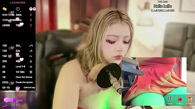 Teen sofia  online show from February 22, 4:37 am