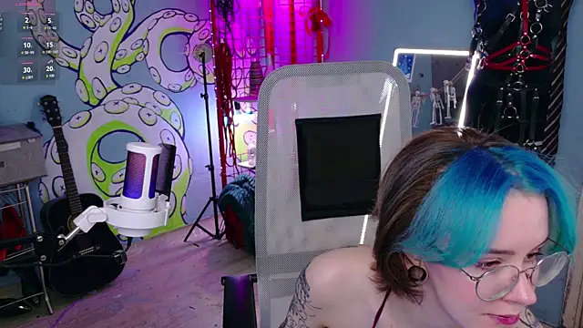 Cumpotik Eve online show from April 11, 5:15 am