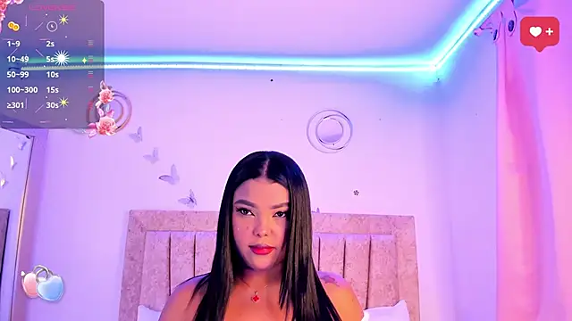 LaurinMonroe online show from February 1, 3:30 am