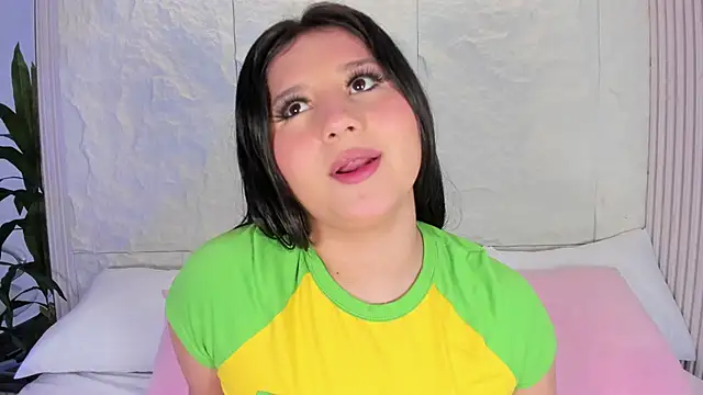 AvyMilton online show from December 1, 11:33 am