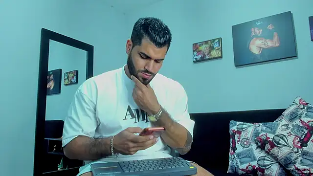 SamirHazard97 online show from October 15, 7:33 pm