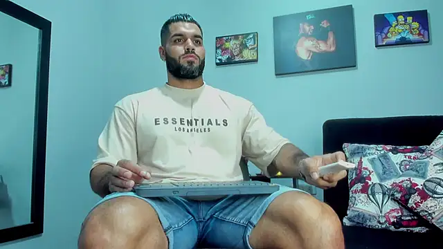 SamirHazard97 online show from October 17, 8:10 pm