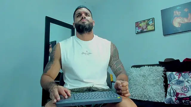 SamirHazard97 online show from September 23, 8:38 pm