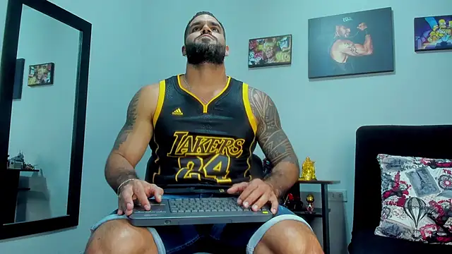 SamirHazard97 online show from October 18, 9:06 pm