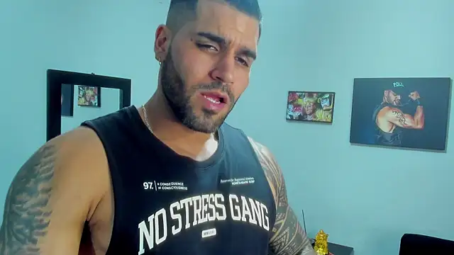 SamirHazard97 online show from November 18, 8:56 pm