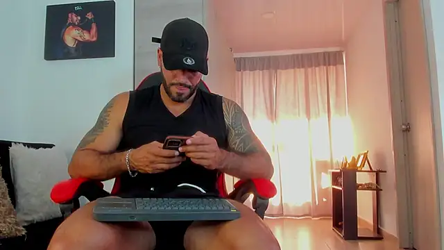 SamirHazard97 online show from April 16, 9:39 pm