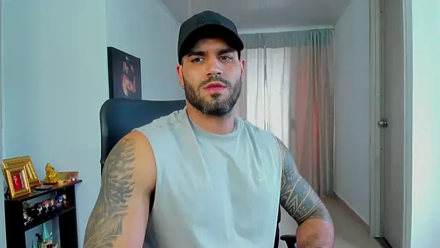 SamirHazard97 online show from January 14, 8:56 pm