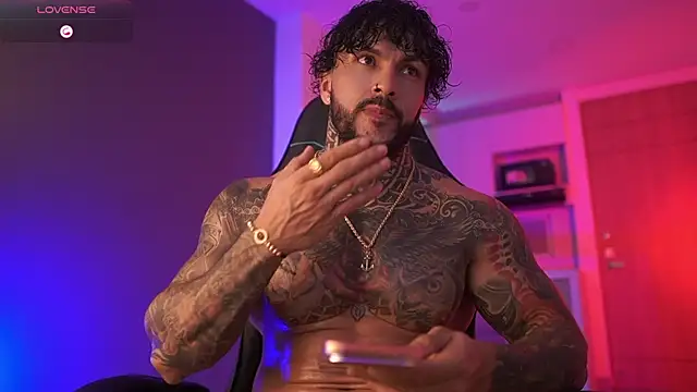 Snapshot of mariano_costa chatting on November 30, 2:56 am mariano costa online show from November 30, 2:56 am