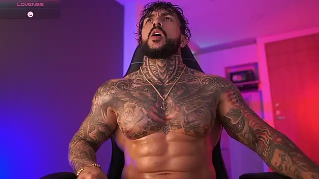 Snapshot of mariano_costa chatting on November 6, 5:33 am mariano costa online show from November 6, 5:33 am