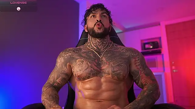 Snapshot of mariano_costa chatting on November 1, 3:13 am mariano costa online show from November 1, 3:13 am