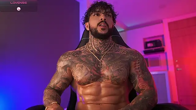 Snapshot of mariano_costa chatting on October 21, 3:39 am mariano costa online show from October 21, 3:39 am