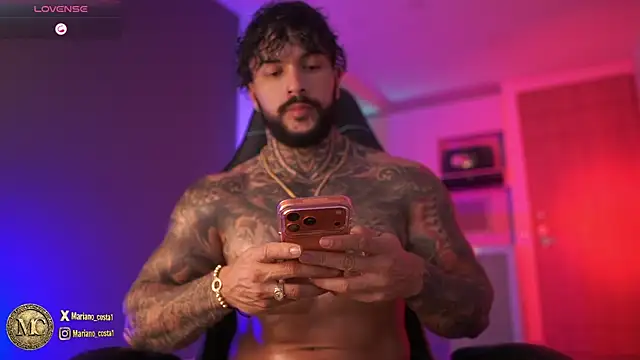 Snapshot of mariano_costa chatting on November 27, 11:38 pm mariano costa online show from November 27, 11:38 pm