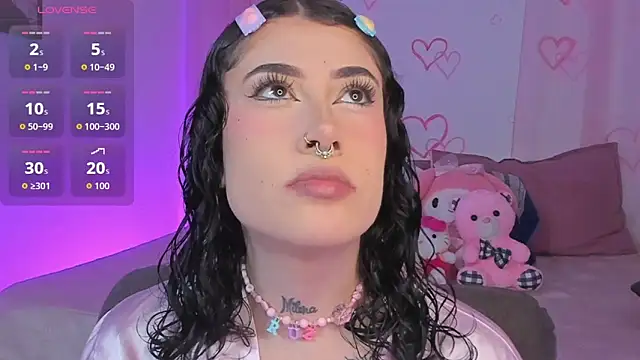 melody suarez online show from November 20, 11:03 pm