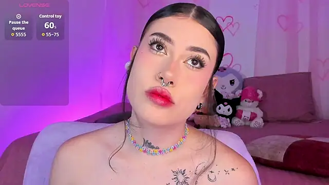 melody suarez online show from October 14, 6:41 pm