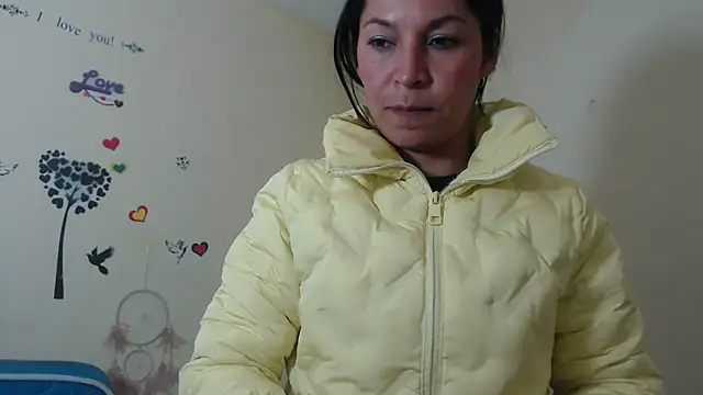 Snapshot of michel_ex33 chatting on October 29, 9:14 pm michel ex33 online show from October 29, 9:14 pm