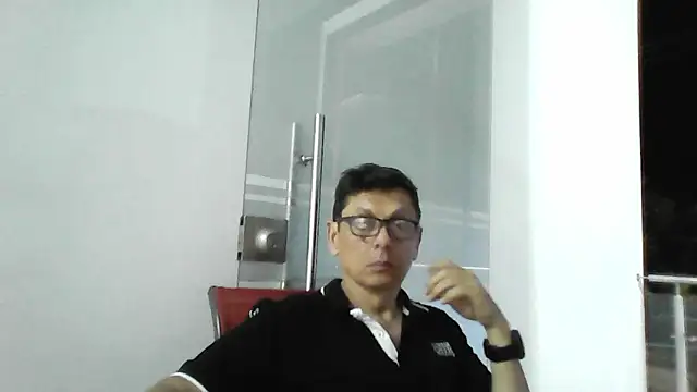 MarcusKelvin online show from June 12, 2:42 am