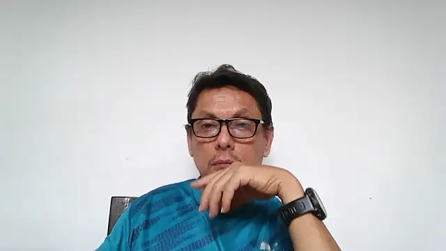 MarcusKelvin online show from April 27, 3:32 pm