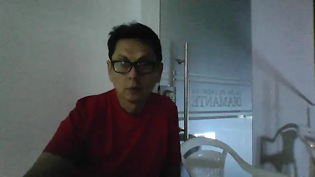 MarcusKelvin online show from May 9, 4:27 am