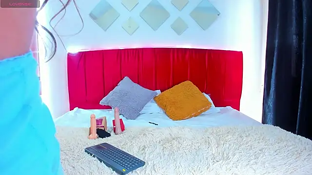 Cristal moon1 online show from March 16, 8:54 pm