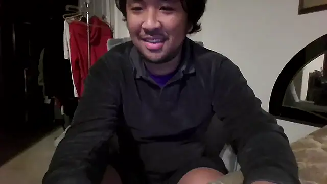 bigasianloads25 online show from November 29, 6:24 am