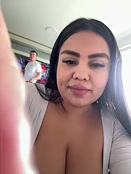 Snapshot of valeria2019hot chatting on March 13, 3:28 pm valeria2019hot online show from March 13, 3:28 pm
