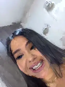 Snapshot of valeria2019hot chatting on December 4, 11:19 pm valeria2019hot online show from December 4, 11:19 pm