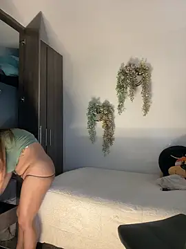 valeria2019hot online show from March 21, 11:36 am