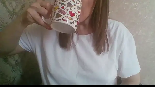 Sladkiegubki online show from February 10, 9:08 am