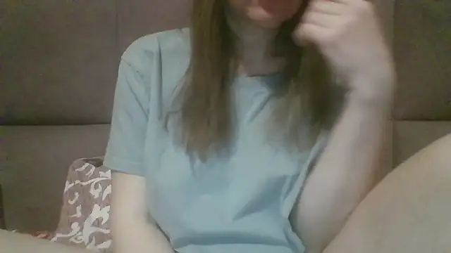 Snapshot of Sladkiegubki chatting on March 17, 11:57 pm Sladkiegubki online show from March 17, 11:57 pm