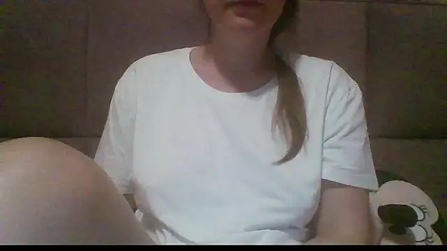 Sladkiegubki online show from November 4, 10:13 pm