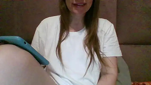 Snapshot of Sladkiegubki chatting on January 27, 11:22 pm Sladkiegubki online show from January 27, 11:22 pm