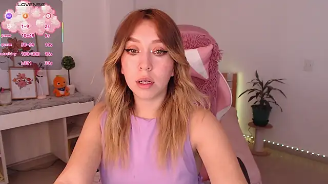 Snapshot of Dahlia__espresso chatting on November 20, 7:14 pm Dahlia espresso online show from November 20, 7:14 pm