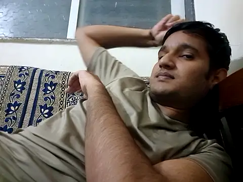 Jonrobinso online show from February 11, 3:01 pm