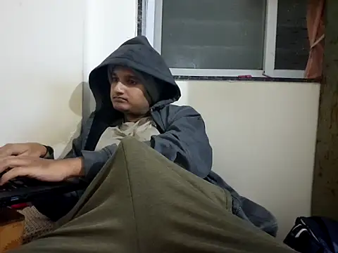 Jonrobinso online show from January 6, 3:49 pm