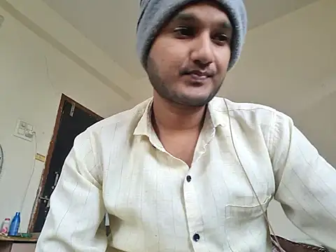 Snapshot of Jonrobinso chatting on November 17, 6:06 am Jonrobinso online show from November 17, 6:06 am