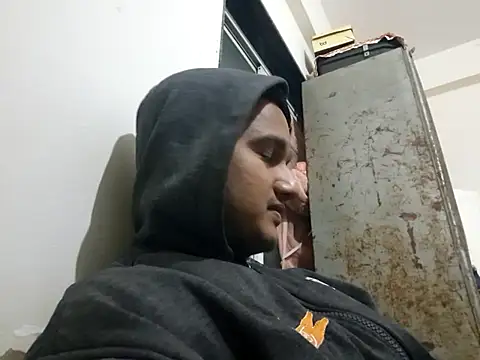 Jonrobinso online show from January 9, 5:09 pm