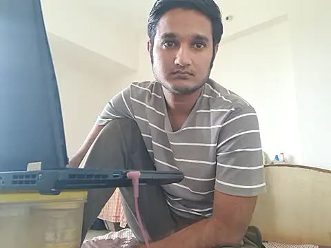 Jonrobinso online show from June 7, 4:50 am