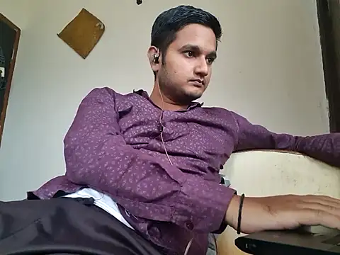 Snapshot of Jonrobinso chatting on October 11, 5:30 am Jonrobinso online show from October 11, 5:30 am