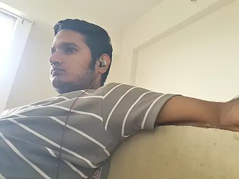 Jonrobinso online show from June 11, 3:47 am