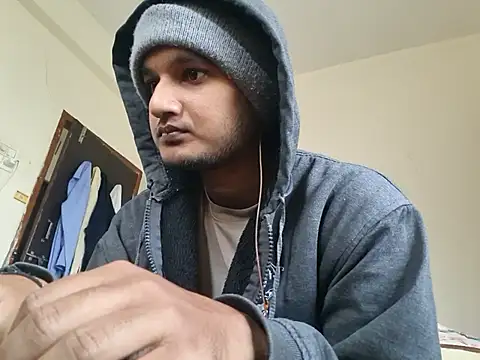 Snapshot of Jonrobinso chatting on November 15, 5:44 am Jonrobinso online show from November 15, 5:44 am