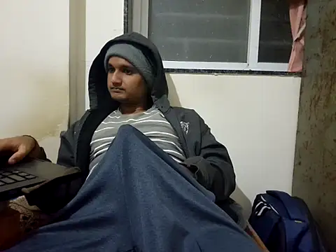 Jonrobinso online show from December 19, 3:47 pm