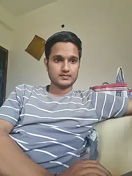 Snapshot of Jonrobinso chatting on October 10, 5:19 am Jonrobinso online show from October 10, 5:19 am