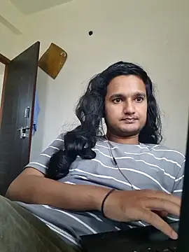 Snapshot of Jonrobinso chatting on October 12, 5:42 am Jonrobinso online show from October 12, 5:42 am