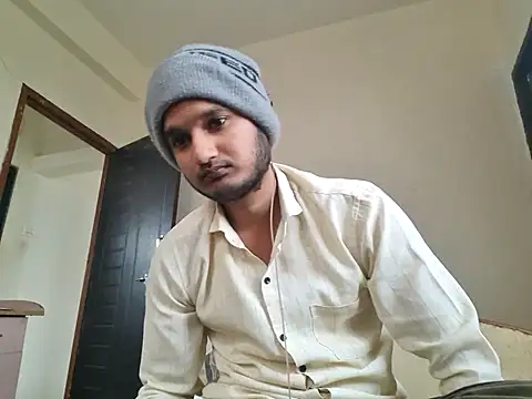 Snapshot of Jonrobinso chatting on December 2, 5:53 am Jonrobinso online show from December 2, 5:53 am