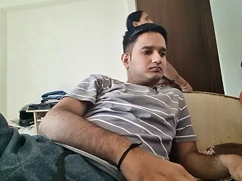 Jonrobinso online show from February 22, 5:54 am