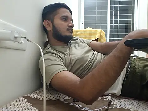 Jonrobinso online show from July 3, 4:46 pm
