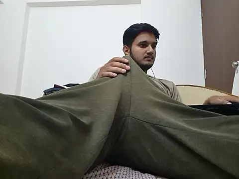 Jonrobinso online show from March 26, 3:21 pm